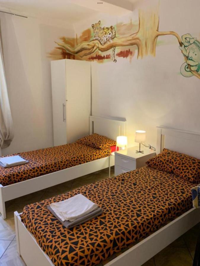Backpackers House Bed & Breakfast Bologna Exterior photo